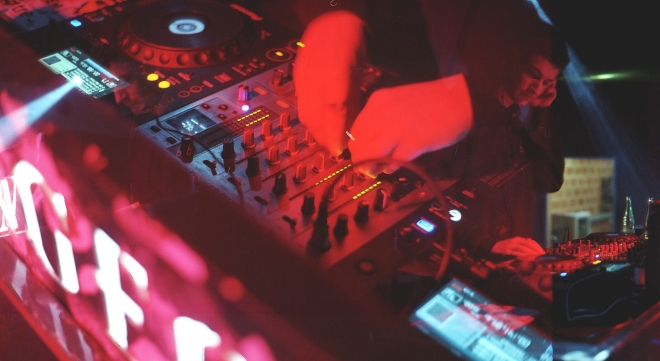 11 VOODOO808, DUNGEON, Stolárna, Metro